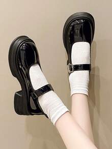 法式黑色复古小皮鞋系带金属扣平口鞋百搭2025春秋新款学院风青少年厚底小皮鞋玛丽珍鞋