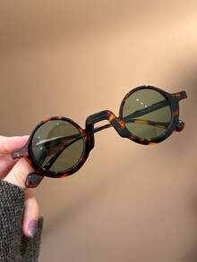 1 Stück Retro kleine runde Rahmen Damen Mode Brillen, geeignet für Party, Straßenfotografie, Dekoration, lässigen Alltag