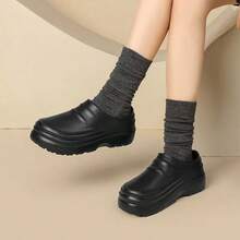 防滑厨师鞋 - 高品质厨房工作鞋，加固鞋底，黑色EVA材质，后跟支撑和纹理防滑设计，全天舒适，厨房鞋履 | 低帮运动鞋 | 纹理防滑鞋