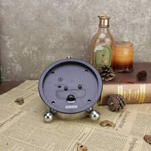 Reloj de mesa vintage de hierro estilo europeo, funciona con pilas, para decoracin del hogar plata - Plata - Ver 5