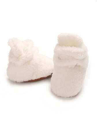 婴儿冬季靴，纯色，保暖内衬，舒适保暖的新生儿学步靴