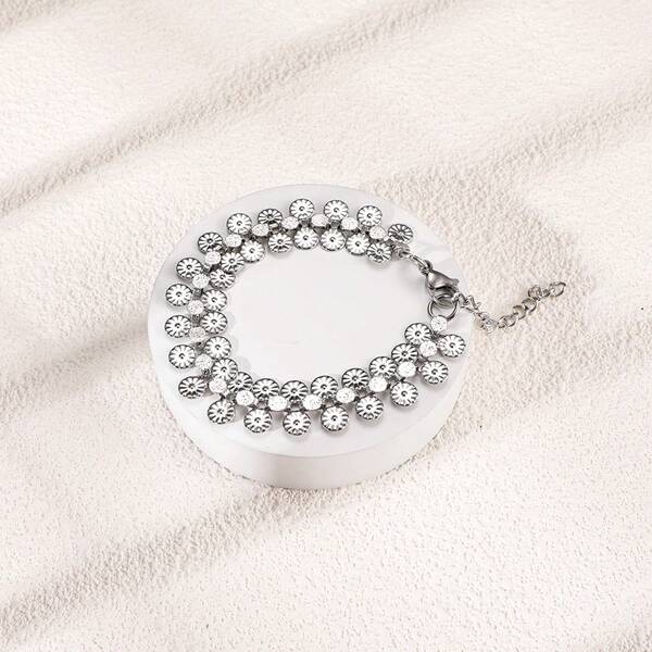 1pc Fashionable & Versatile Silver Stainless Steel Round Disc Sunflower Pattern Bracelet - Unisex Design, Suitable For Daily Wear, Parties, Travel, Valentine's Day Gift