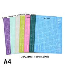 1 片 A3/A4/A5 双面切割垫，带网格线和测量标记 - 耐用 PVC 工艺垫，防滑且具有自愈功能，适用于精确切割、雕刻、烘焙、陶艺 - 是手工爱好者、办公和学校用品的理想之选，也是工艺切割垫和纸艺作品的理想选择。 - 彩色 - 查看 10