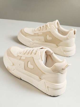 New 2025 Autumn/Winter Women Shoes Thick Sole Casual Patchwork Sneakers