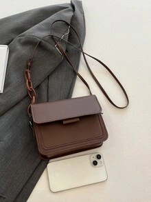 1 pezzo Borsa a tracolla quadrata piccola da ragazza in PU con chiusura a ribaltamento, nuova, bella, alla moda, semplice e stilosa, comoda tracolla, ampio spazio interno, regalo per amici e madre, adatta per uscite quotidiane e pendolarismo - Borsa a tracolla alla moda - Visualizzare 5