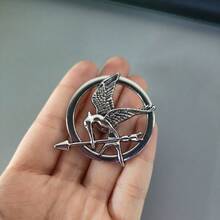 Wish Bird Personalized Logo Pin, Premium Luxury Niche Design Metal Badge, Student Cowboy Badge Clothing Accessories Brooch, Halloween Men's Accessories Pin Christmas Gift