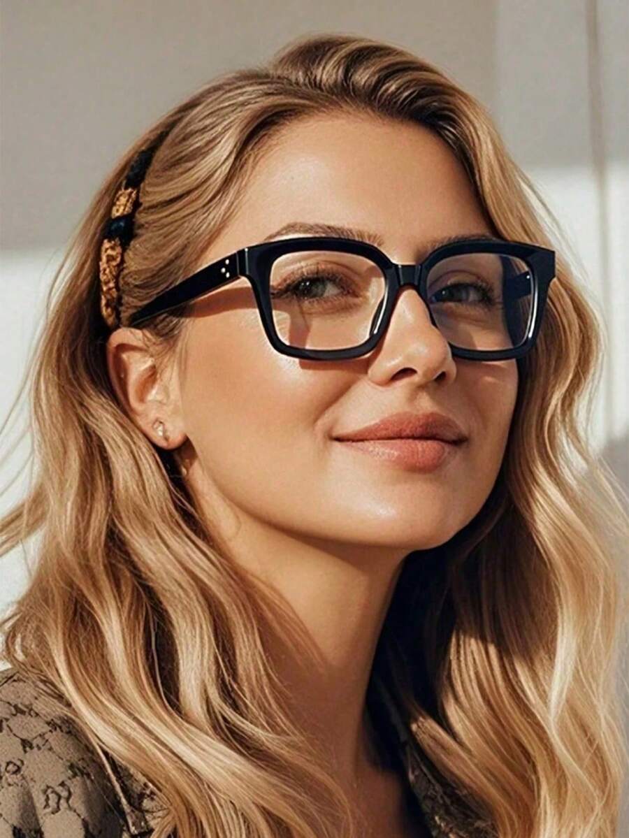 1 Pair Women's Rectangular Plastic Frame Glasses, Retro College Style, Versatile & Fashionable, Suitable For Graduation, Lectures, Internships, Commuting - Black - View 1