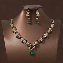 Fashion Simple Retro Necklace And Earrings Set - màu xanh lá - Xem 2