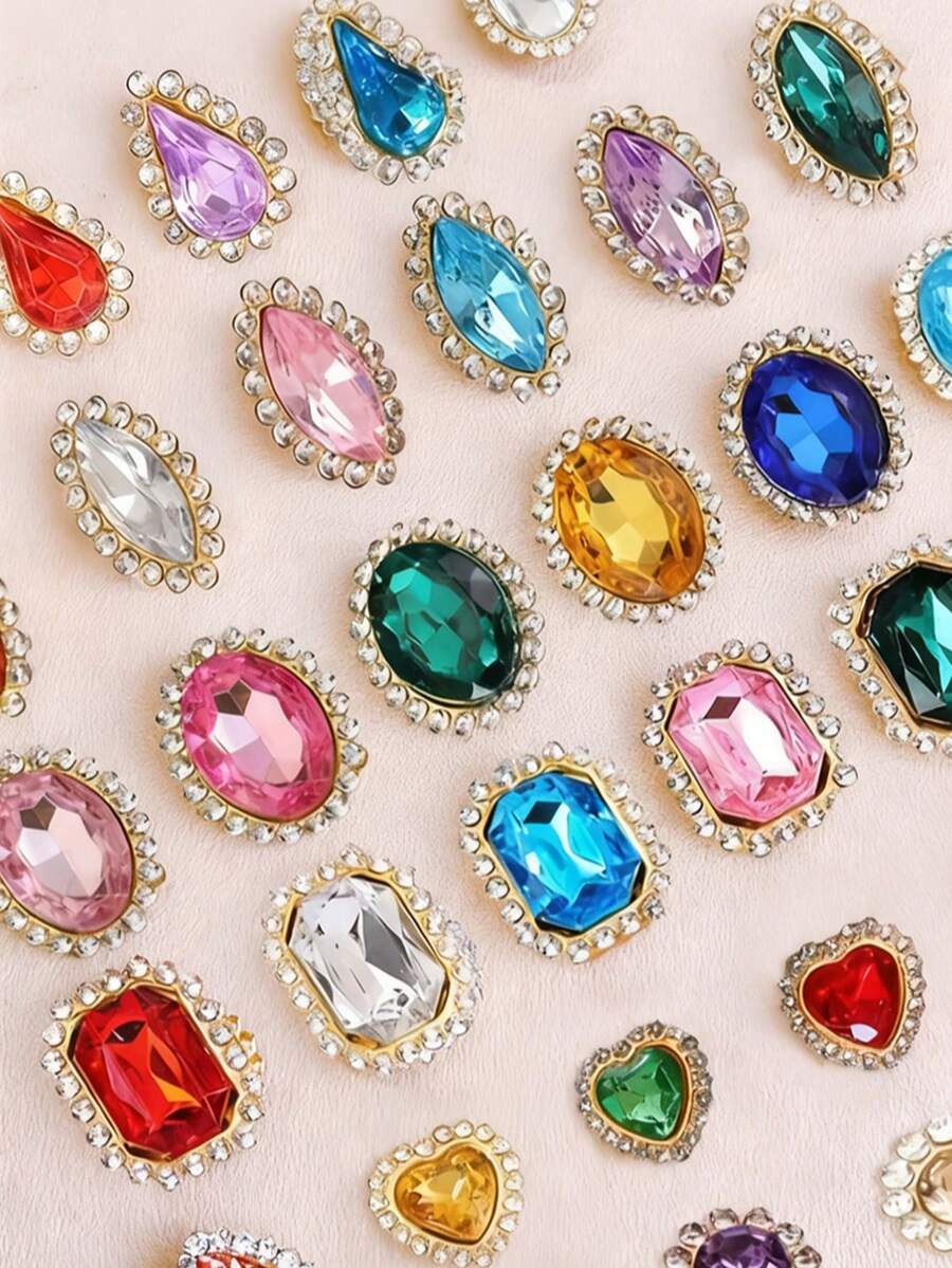 10/20 Stücke gemischtes Farbset mit Strass Dekorationen. 6 verschiedene Muster für DIY Kleidung, Schuhe, Hüte, Taschen, Handwerksarbeiten, Accessoires, Schmuckherstellung, Nähzubehör für Bastelfans, kann aufgeklebt/von Hand bestickt werden