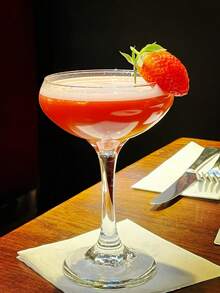 Copas de champán con platillo al estilo británico, vasos de cristal reforzado - Vajilla multiusos para festivales, celebraciones, banquetes y bodas | Opción de regalo ideal - transparente - Ver 6