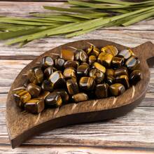Tiger's Eye Tumbled Stone Tiger Eye Polished Stone Natural Crystal Pocket Stone Gravel Gemstone Pebbles For Vase Filler, Fish Tank Aquarium Gravel, Jewelry Making, Home Office Decoration, Wire Wrapping, Aroma Stone - 0.1lb/0.2lb/0.3lb