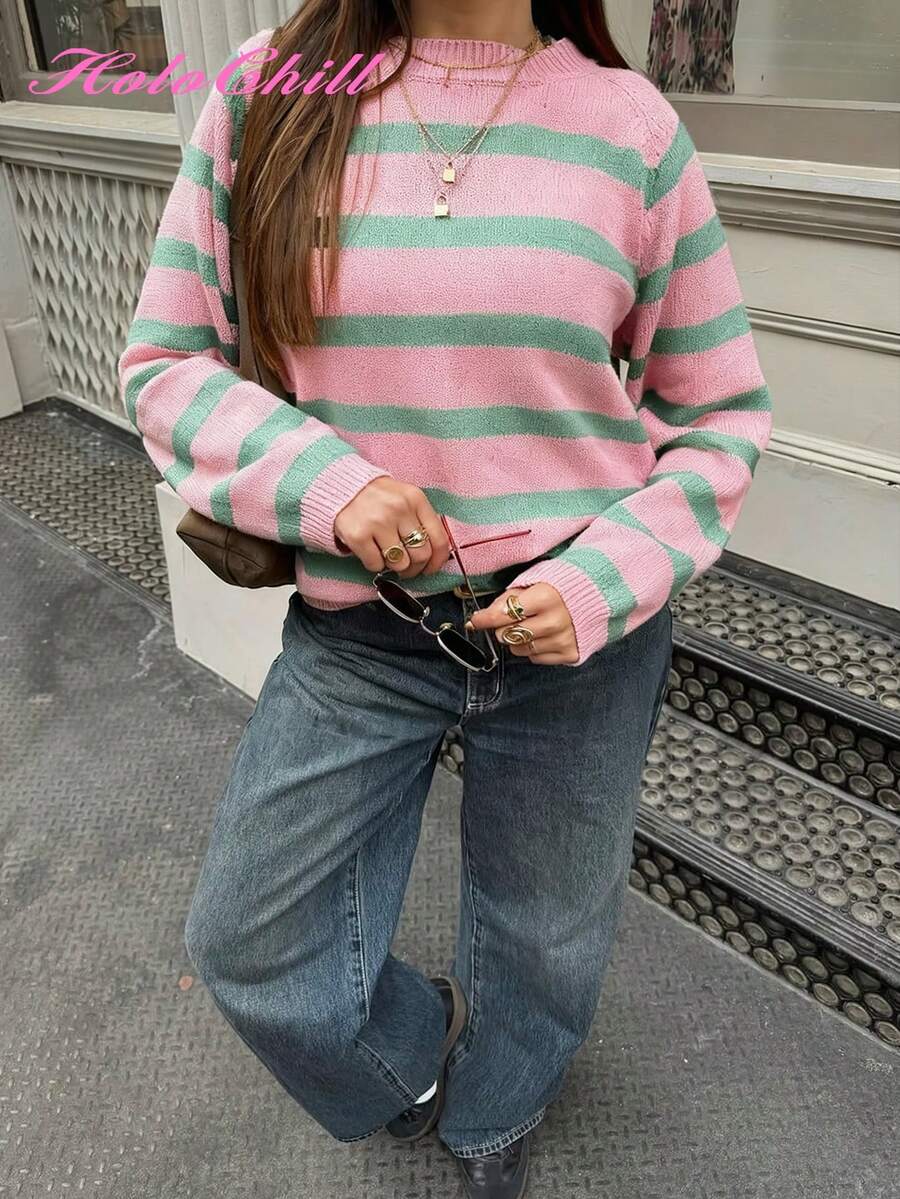 Christmas HoloChill Women Young Influencer Casual Style Colorblock Striped Crew Neck Pullover Knit Sweater, Autumn/Winter 2025 New Year