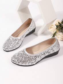 2026 Nuevos zapatos planos de mujer con lentejuelas de moda, livianos y cómodos mocasines slip-on, adecuados para madres