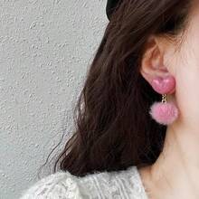 1 Pair Fluffy Pink Heart Earrings, Sweet & Cute Style Suitable For Women's Daily Wear, Furry Heart Earrings Pendant
