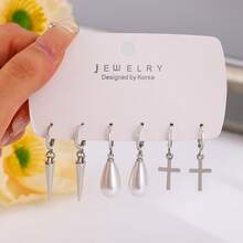 5 piezas Pendientes de clip en forma de C estilo punk hip hop, pendientes de botón geométricos lisos en forma de C, conjunto de pendientes para mujer, adecuados para uso diario, fiesta, festival, joyería para mujer