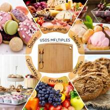 Tabla de bambú rectangular de 33x30 cm con cuchillos incluidos – ideal para quesos, carnes frías, frutas y botanas. Elaborada con bambú natural de alta resistencia, esta tabla combina elegancia, funcionalidad y durabilidad, convirtiéndose en un accesorio imprescindible para cualquier cocina o evento. Su diseño ergonómico cuenta con ranuras que evitan el derrame de líquidos y un espacio especial para almacenar los utensilios. Incluye dos herramientas de acero inoxidable con mangos de madera: un cuchillo plano para cortar quesos duros y un tenedor para servir embutidos o trozos de frutas. Perfecta para crear tablas de charcutería, servir aperitivos o presentar postres. Su acabado natural y superficie lisa la hacen ideal tanto para preparar alimentos como para decorar la mesa. Práctica, versátil y ecológica, es un regalo excelente para quienes disfrutan de compartir momentos deliciosos en casa. - Camel - Ver 7