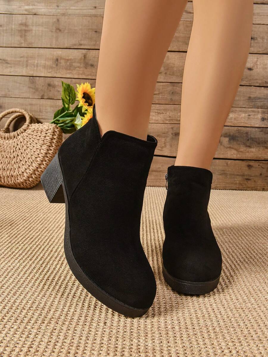 Comfortable & Versatile, Retro Suede Chunky Heel Ankle Boots, Black Suede Fashion High Heel Short Boots, Casual Thick Bottom Anti-Slip Winter Ankle Boots, Black Shoes, Black Boots, Platform Thick Bottom Boots, Women's Short Boots, Women's Boots, Nude High Heels, Platform Shoes, Wide Width Boots, Women's Boots - Black - View 1
