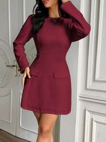 Vestido de coquetel feminino elegante, sem mangas, com decote redondo e cintura marcada, ideal para encontros, festas e formaturas. - Borgonha - Ver 8