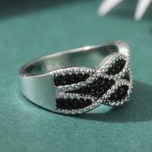 1pc Vintage Luxury Gold Tone Stacked Faux Moonstone Ring For Women