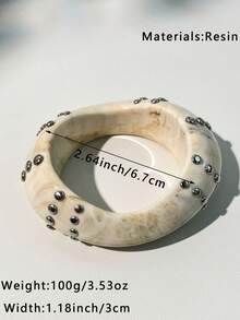 1 pieza Brazalete de resina hecho a mano en color té con leche, diseño multielemental con rayas y remaches, adecuado para uso diario y fiestas, gran regalo para familiares y amigos, otoño/invierno - Multicolor - Ver 11