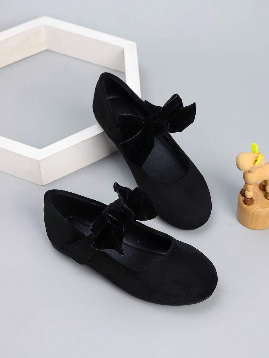 Girl's Fashionable & Lovely Flat Campus Shoes, Spring/Autumn - Black - View 1
