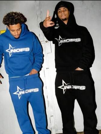 Fashionable Brand Patterned Letter Print ~ Y2K Style Youth Men's Autumn And Winter Thickened Fleece Pure Black Sports Casual Sweatshirt Set, Featuring A Large Pocket Hoodie And Drawstring Pants, Suitable For Casual Sports, Street Activities, Fitness Workouts, Outdoor Jogging, And Daily Home Wear ~ Suitable For Both Men And Women.