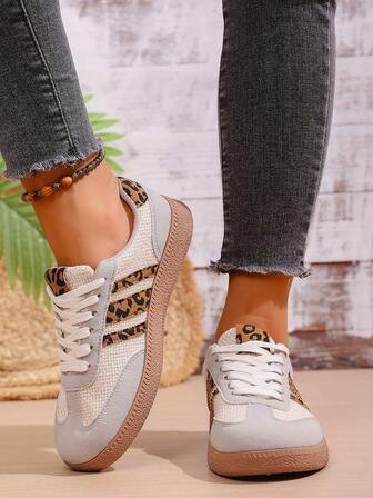 Color Block Solid Preppy Casual Gym Sneakers For Women, Lace-Up Beige Brown Patchwork Flat Retro Casual Outdoor Running Shoes