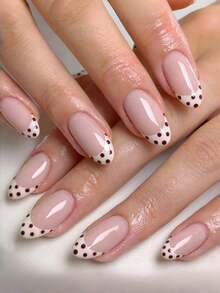 24 pezzi di unghie finte a forma di mandorla di media grandezza, punta francese bianco latte minimalista con pois marroni, unghie indossabili, set di unghie rimovibili a copertura completa, adatte per feste, balli e uso quotidiano.