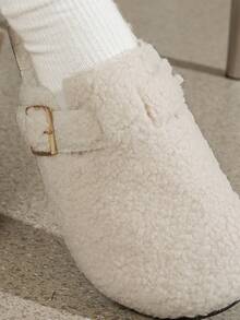 Mädchen Mode Neue Plüsch Slip-On Hausschuhe, Einzelschnallen Design, bequem für Innen/Außen, Urlaub, Lässig, vielseitige flache Sandalen