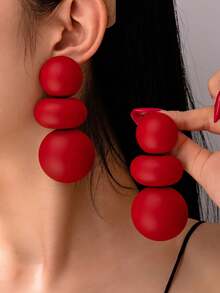 1 Pair Of 2006 New Exaggerated Metal Geometric Clip Earrings New Year Gift - Red - View 5