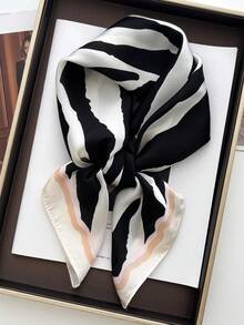 Khaki-edged Black and White Zebra