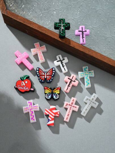 1/5/10pcs Fashionable Cartoon Halloween Cross PVC Soft Rubber DIY Accessories For Beading, Suitable For Family, Couples, Friends Handmade Jewelry Making Pendant, Necklace, Earrings, Keychain, Phone Chain, Decorative Gifts