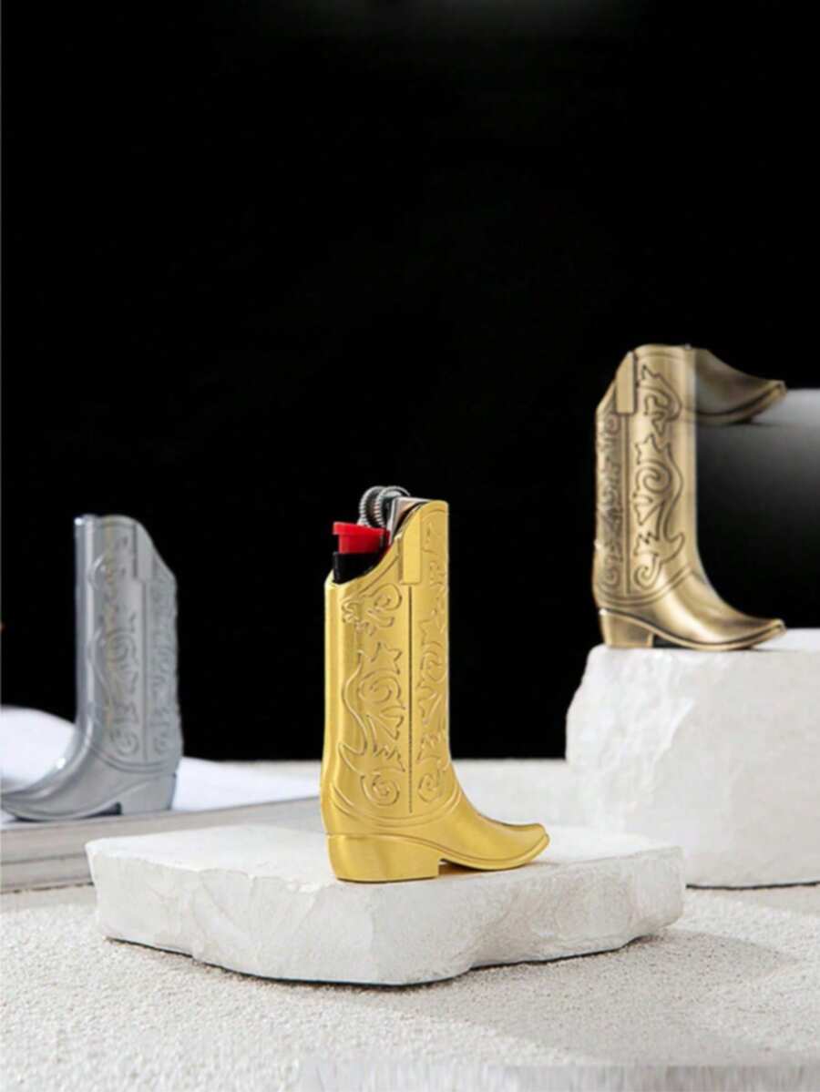 1pc Creative Embossed Women's Boot Lighter Case, Compact Storage, Boot Accessory, Decorative Stand, Embossed Design, High-Quality Craftsmanship, Fashionable Metal Material, Protective Case, Portable Stand, Elegant & Stylish, Essential For Women
