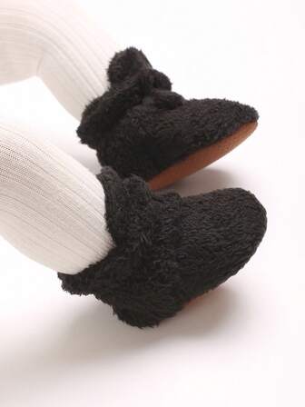 Tjocka vinterstövlar för spädbarn, bekväma och varma stövlar för småbarn