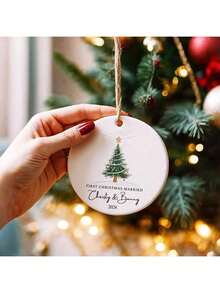 Erste Weihnachten in unserem neuen Zuhause Ornamente, personalisierte Ornamente für unser neues Haus, 2026 Neues Haus Ornament, Erinnerungsstück für unser erstes Zuhause 2026