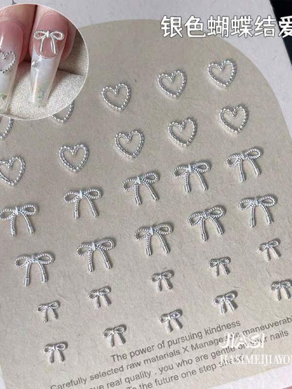 20 pièces/sac Décorations d'ongles en métal alliage ruban amour nœud papillon mini cœur en 2 tailles argenté. Accessoires d'art des ongles coréens et japonais, outils de manucure DIY