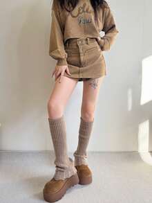 زوج من دفايات الساق للنساء للخريف/الشتاء، تصميم مخطط عمودي مخطط مرقع مفرود