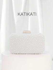 Pearl Embellished Clutch Bag, Elegant High-End Engagement Party Handbag, Suitable For Cheongsam Dresses. Luxury Ladies' Evening Gala, Elegant Pearl Bag, Aurora Handbag, Exquisite Elegant Slanted Edge Design Faux Pearl Box-Shaped Bag, Suitable For Ladies' Evening Gowns, Wedding Handbags, Ladies' Party Pearl Handbags, Ladies' Wedding Handbags. - White - View 8