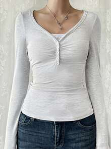 GAOVOT Women's T-Shirt Y2K Spring & Summer Casual Daily Sexy Solid Color Lace Contrast Color Fitted Long Sleeve Sexy V-Neck Top, Suitable For Valentine's Day Wear - White Flower Gray - View 4