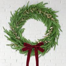 de pino Norfolk de Navidad, de Navidad realista para puerta delantera con hojas doradas y lazos de terciopelo rojo clásico, coronas de cedro de invierno de 13.pulgadas para ventanas de - Verde - Ver 1