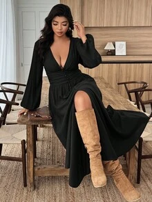 Đầm dài tay phồng xếp ly, xẻ tà cổ chữ V sâu, dáng rộng UrbanChic dành cho người béo, thích hợp cho lễ hội Homecoming, trang phục giáo viên cho phụ nữ ngoại cỡ, đầm dự đám cưới ngoại cỡ, đầm sinh nhật, trang phục mùa thu đông, đầm Halloween màu đen. - màu đen - Xem 1