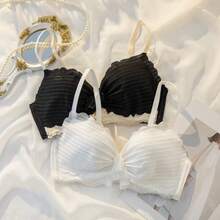 Wireless Bra And Panty Set, Perfect For Beautiful Breasts And Backs. Sexy French Underwear With Firm Support, Cleavage Enhancement, And Soft, Beautiful Undergarments. Perfect For Day And Night. Cute Bra And Panty Set With Butterfly And Non-Woven Fabric Embroidery, Ribbon, And Eyelet Embroidery. No Cup Details. Cute, Plain, And Breathable. Perfect For Spring, Summer, Fall, And Winter. - 黑色的 - 查看 10