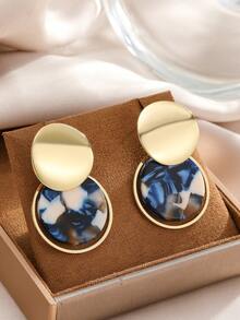 1 对时尚亚克力圆形吊坠耳环，适合女性夏季休闲或聚会佩戴