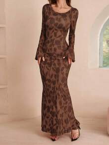 Onicee Women's Fashionable Printed Crew Neck Long Sleeve Dress, Autumn - Brown - View 5