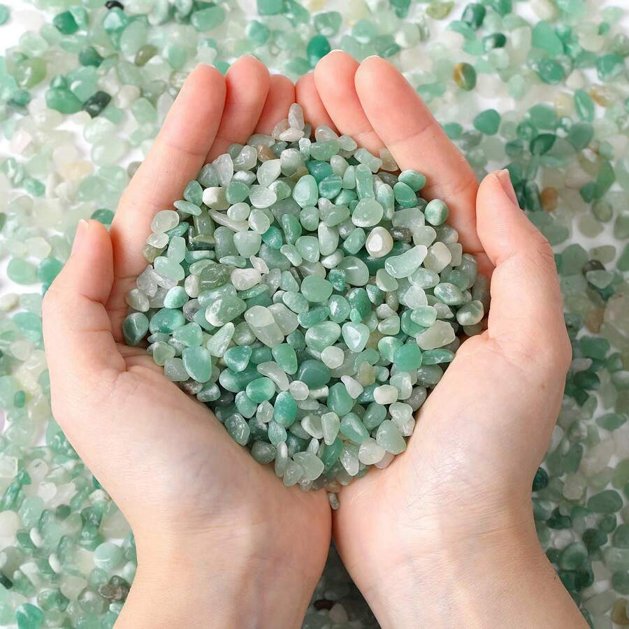 400G Piedras verdes de aventurina en forma de chips pulidos, cristal de cuarzo triturado con forma asimétrica de grava y guijarros lisos para llenar macetas, resina, arte, jarrones, acuarios, terrarios, regalos de festival para niñas y mujeres. 200G - aventurina verde - Ver 1
