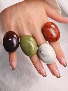 4 件套独特几何极简树脂戒指，超大椭圆形戒指，颜色包括棕色、红色、绿色、灰色和白色，适合女性日常佩戴，也适合节日和派对场合。 - 彩色 - 查看 9