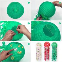 Set de 3/6/16 piezas, Decoraciones de fiesta con tema navideño, Linternas de papel plegables hechas a mano con tema de en rojo, verde y blanco, Set de linternas de papel tipo abanico, Pompones de papel de seda, Decoraciones para fiesta de Navidad, Decoración de habitación, Decoración de sala de estar, Decoración de patio, Adecuado para decoración navideña, Año Nuevo