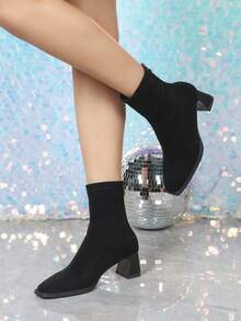 Sepatu Bot Ankle Wanita Hitam Musim Gugur/Dingin, Hak Tinggi 6cm, Pas Ramping Elastis, Sepatu Bot Nyaman dan Modis dengan Hak Blok Tebal - Hitam - View 3