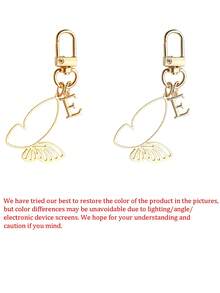 Elegant Alloy Butterfly And 26 English Letters Gold Keychain, A-Z Letters Fashionable Hollow Butterfly Design, Exquisite Bag Pendant, Pendant, Suitable For Bag Pendant Car Accessories, Perfect Women'S Daily Wear And Friends' Birthday Gifts, Daily Necessities, Perfect Holidays, Birthdays, Thanksgiving, Christmas Gifts