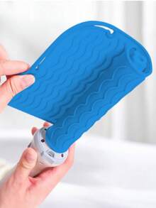 1pc Heat Styling Tool Mat, Universal Size For Straightener And Curler, Heat Resistant Pad For Storage And Travel, Heat Styling Tool Mat, Heat Resistant Silicone Hair Styling Pad For Storage, Suitable For Straightener, Flat Iron And Curler, Use This Non-Slip Silicone Heat Resistant Mat To Protect Your Hair Styling Tools - Multicolor - View 11